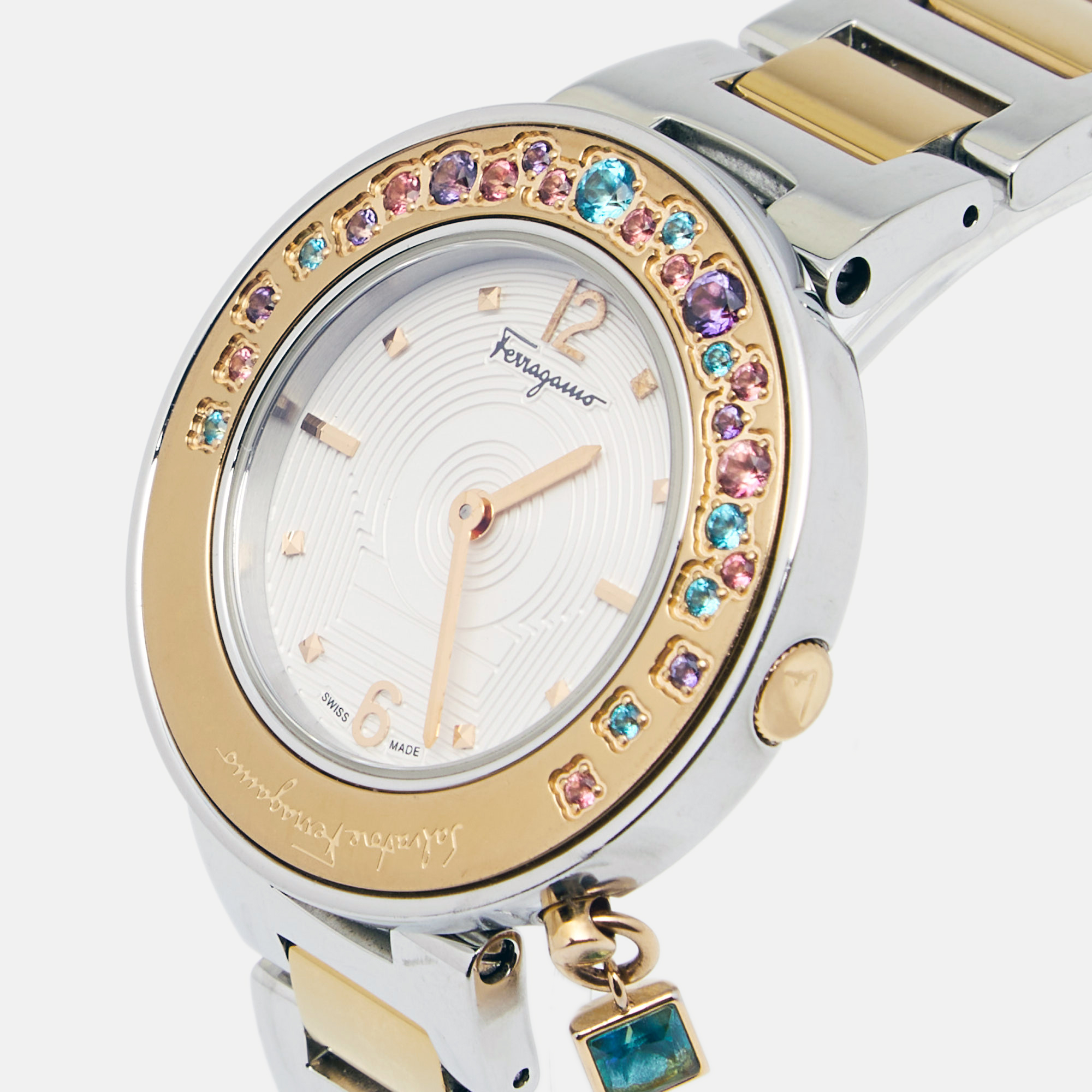 

Salvatore Ferragamo Cream Two Tone Stainless Steel Gancino FF5 Women's Wristwatch, Gold
