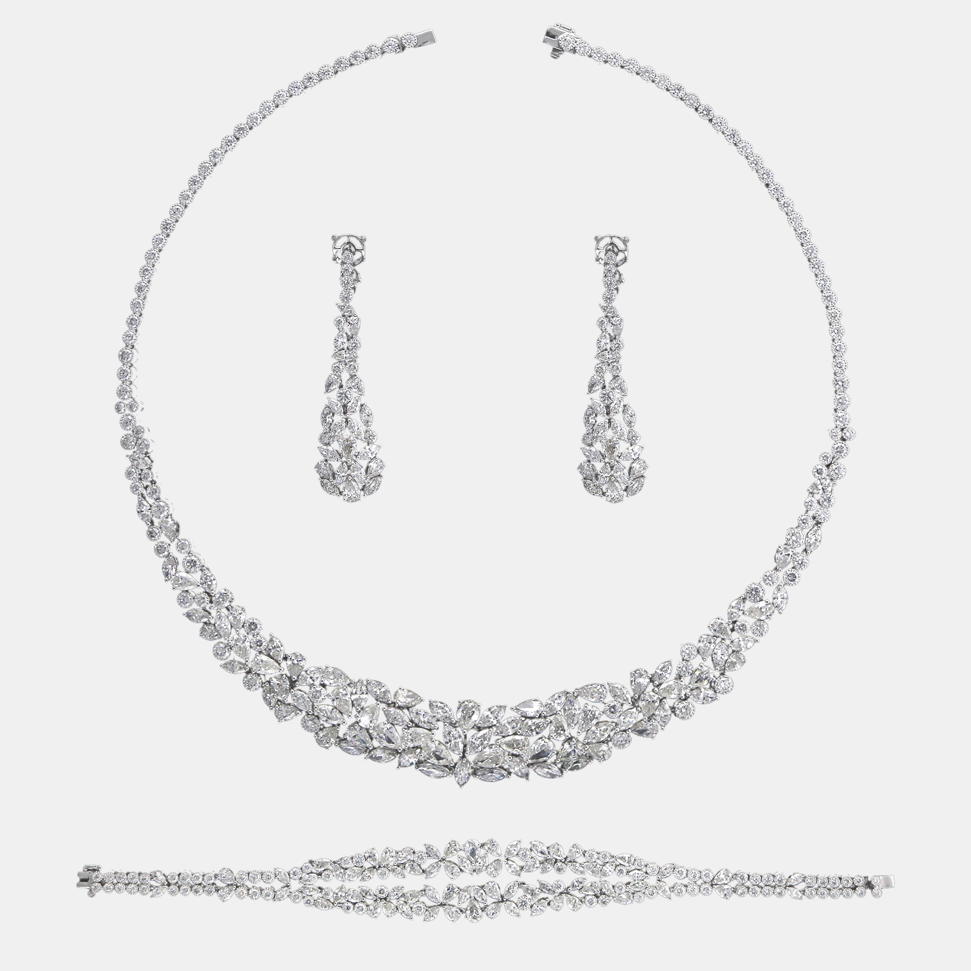 

SAMA 18K White Gold Necklace