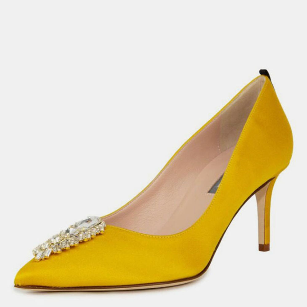 Sarah Jessica Parker 70MM YELLOW SATIN TEMPEST 40 Sarah Jessica Parker ...