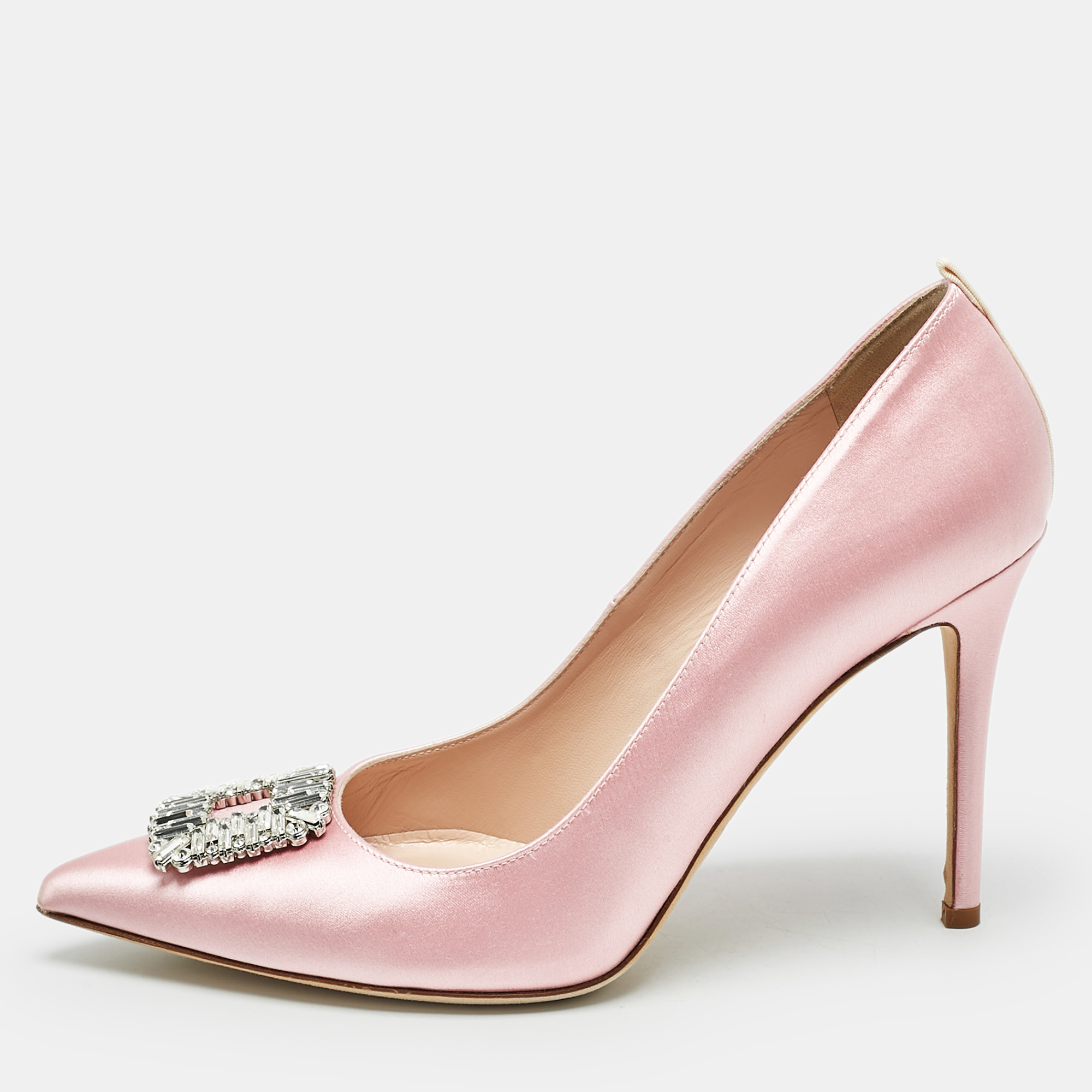 

SJP Sarah Jessica Parker Pink Satin The LJ Recital Pumps Size