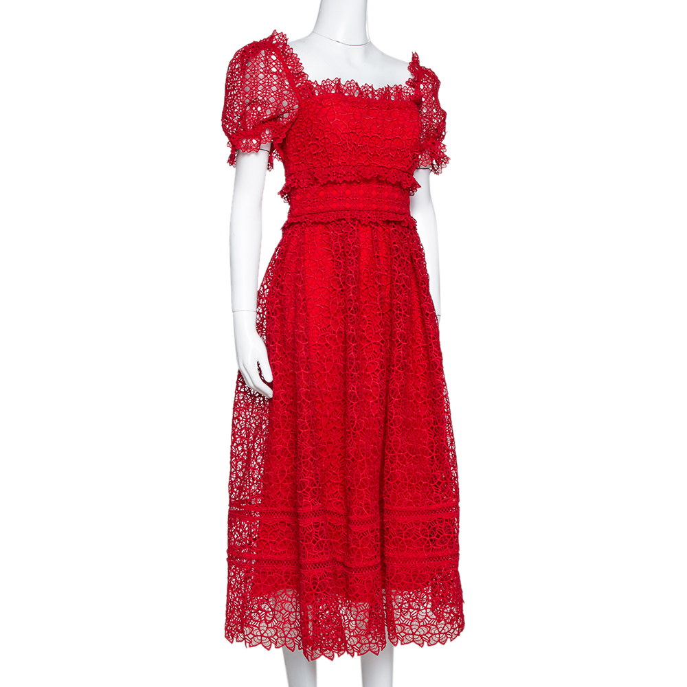 

Self Portrait Red Hibiscus Guipure Lace Short Sleeve Dress