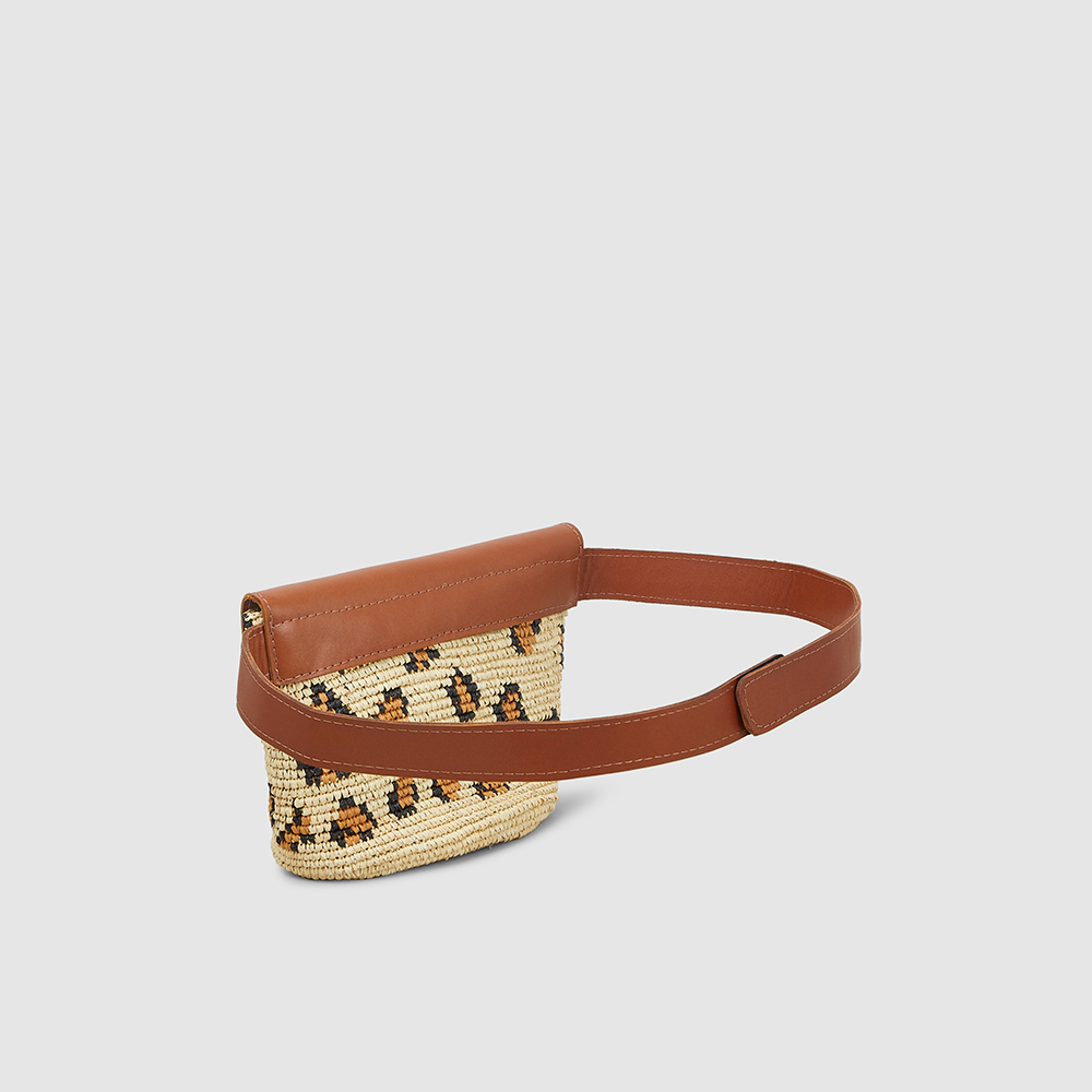 

Sensi Studio Animal Leopard Straw and Leather Belt Bag, Multicolor