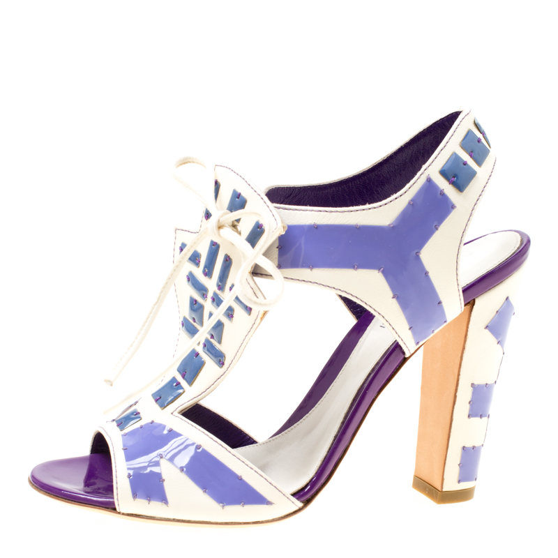 

Sergio Rossi White Leather With Purple Cut Out Detail Peep Toe Sandals Size