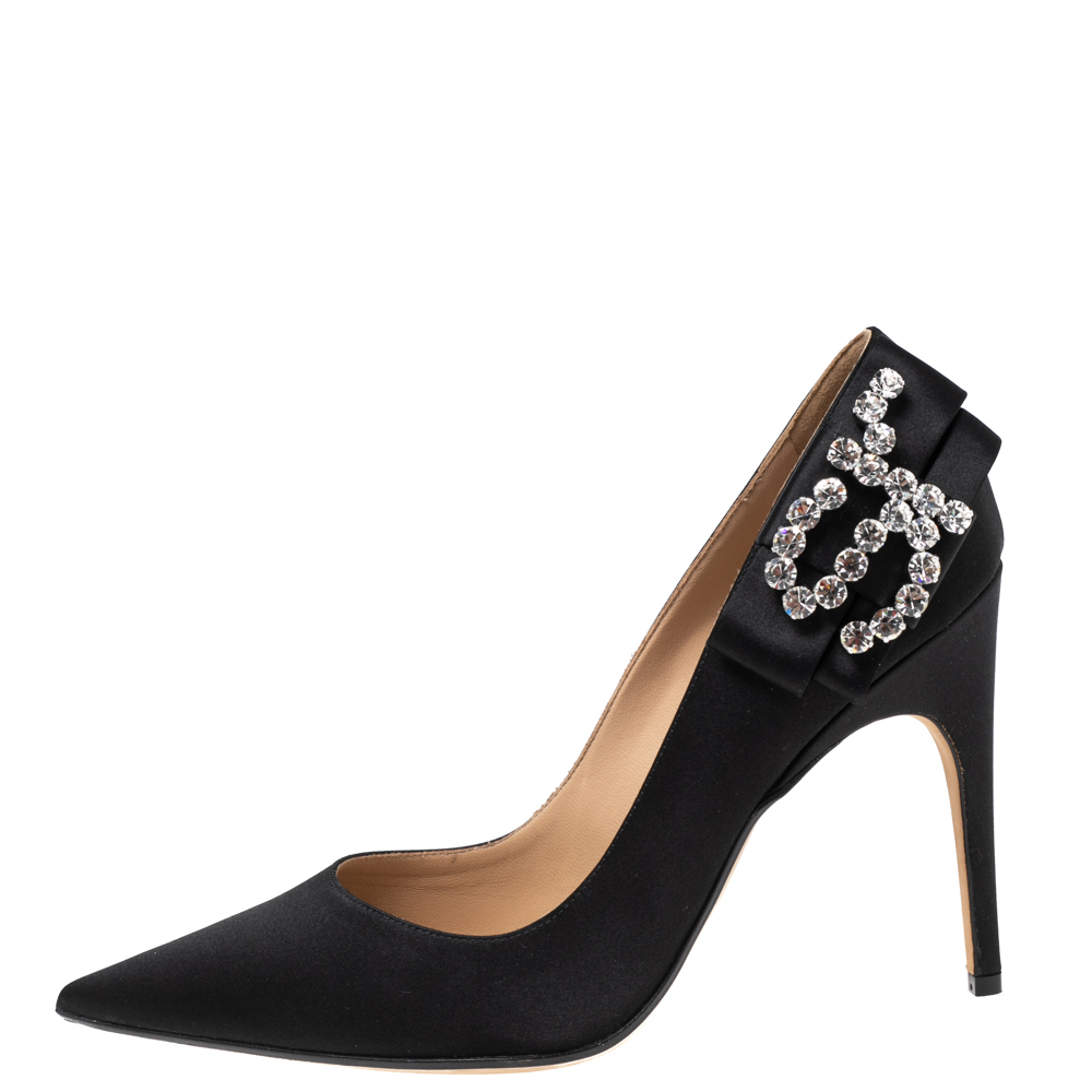 

Sergio Rossi Black Satin Icona Pointed-Toe Pumps Size