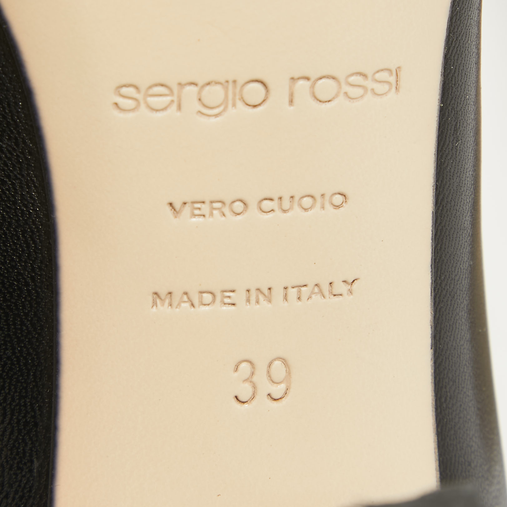 Sergio Rossi Black Leather Pointed Toe Pumps Size 39 