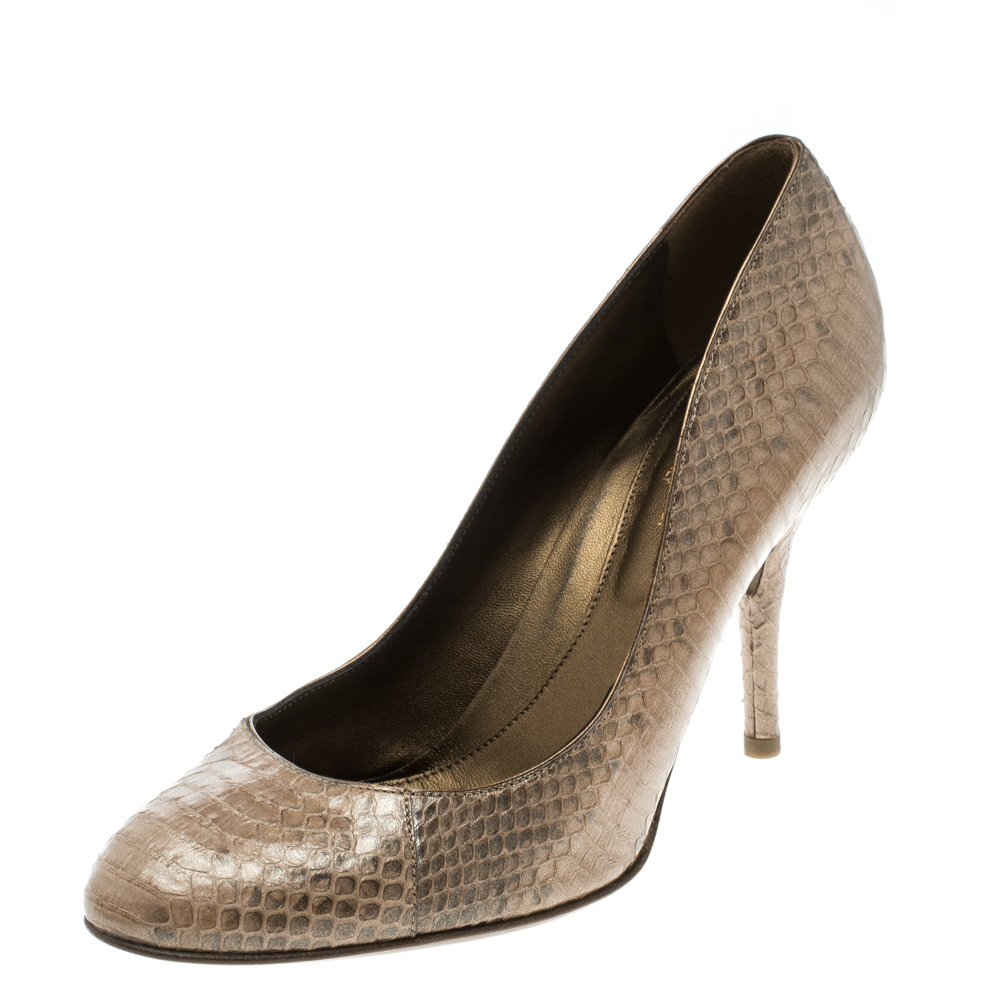 Pre Owned حذاء كعب عالي سيرجيو روزي جلد ثعبان لمسة لؤلؤ بيج مقاس 37