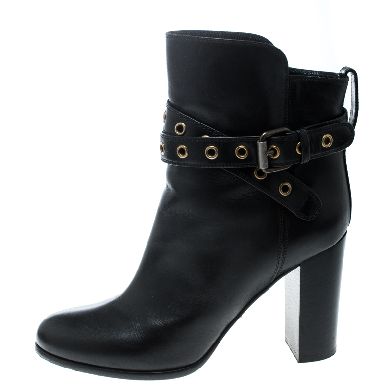 

Sergio Rossi Black Leather Eyelet Detail Ankle Boots Size