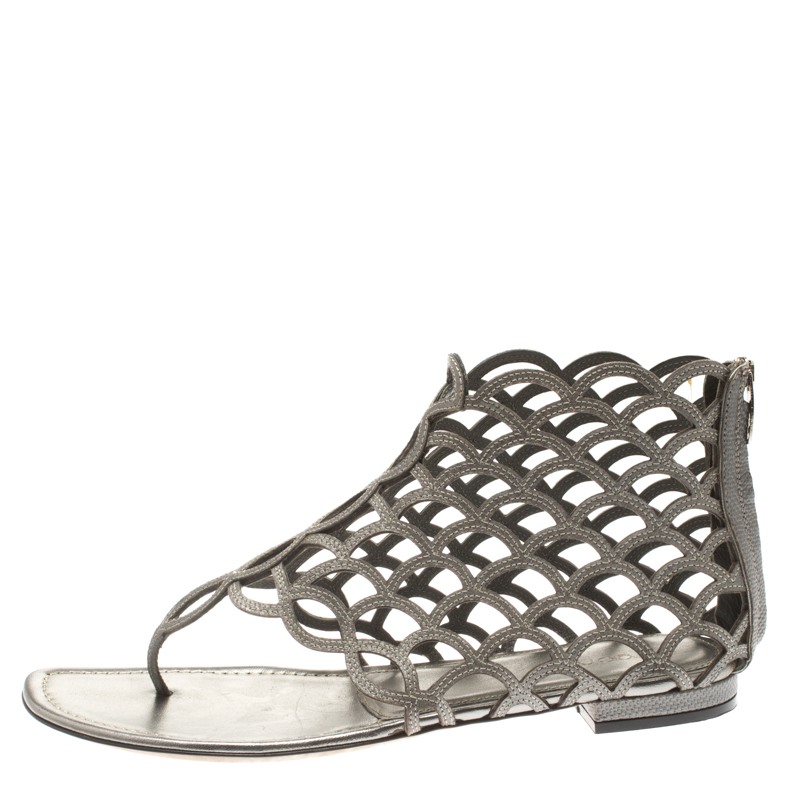 

Sergio Rossi Metallic Grey Leather Cut Out Scalloped Flat Sandals Size