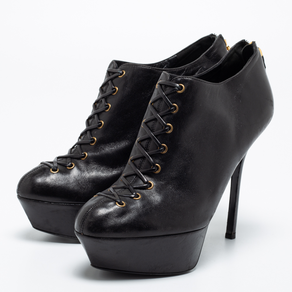 

Sergio Rossi Black Leather Lace-Up Platform Booties Size