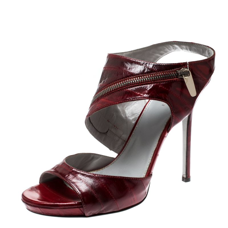 

Sergio Rossi Red Eel Skin Peep Toe Ankle Strap Sandals Size, Burgundy
