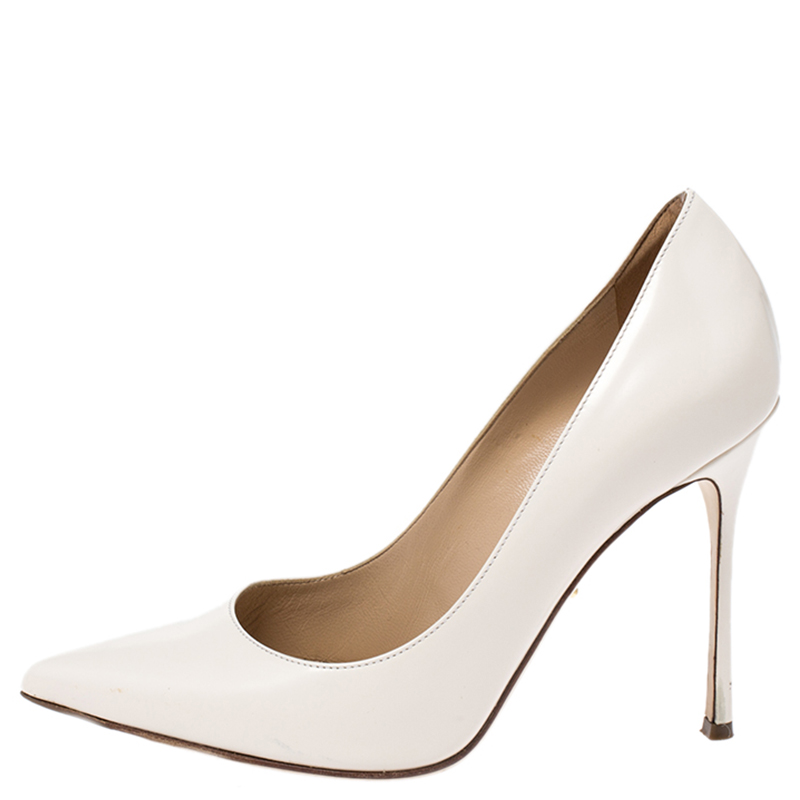 

Sergio Rossi Offwhite Leather Pointed Toe Pumps Size, White