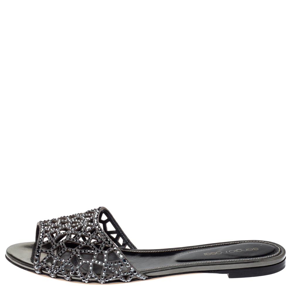

Sergio Rossi Grey Laser Cut Crystal Embellished Leather Slide Flat Sandals Size
