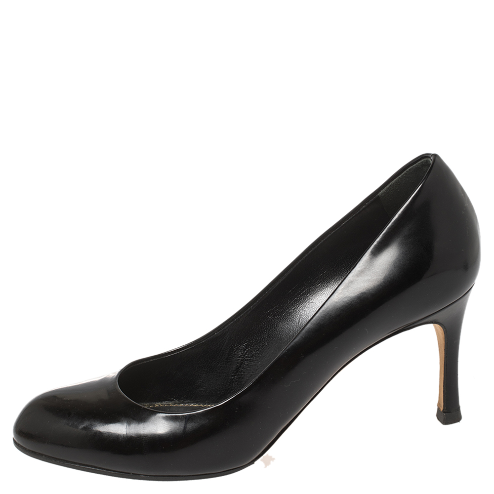 

Sergio Rossi Black Leather Round Toe Pumps Size