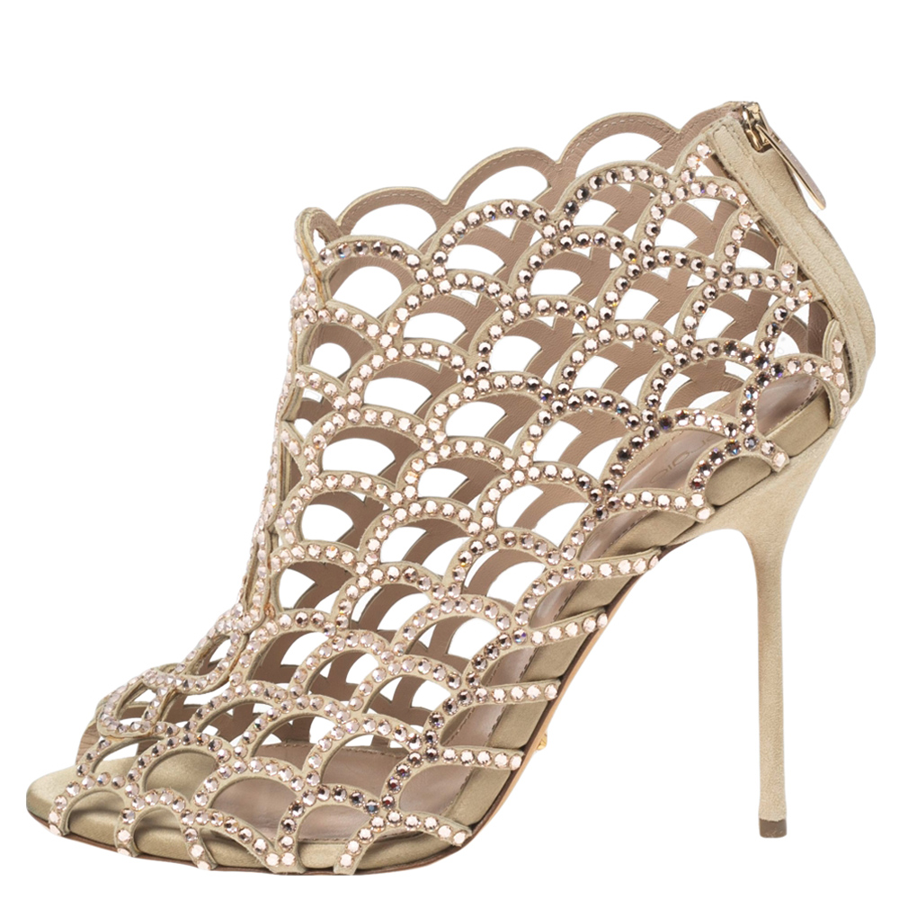 

Sergio Rossi Beige Crystal Embellished Scalloped Suede Peep Toe Caged Booties Size