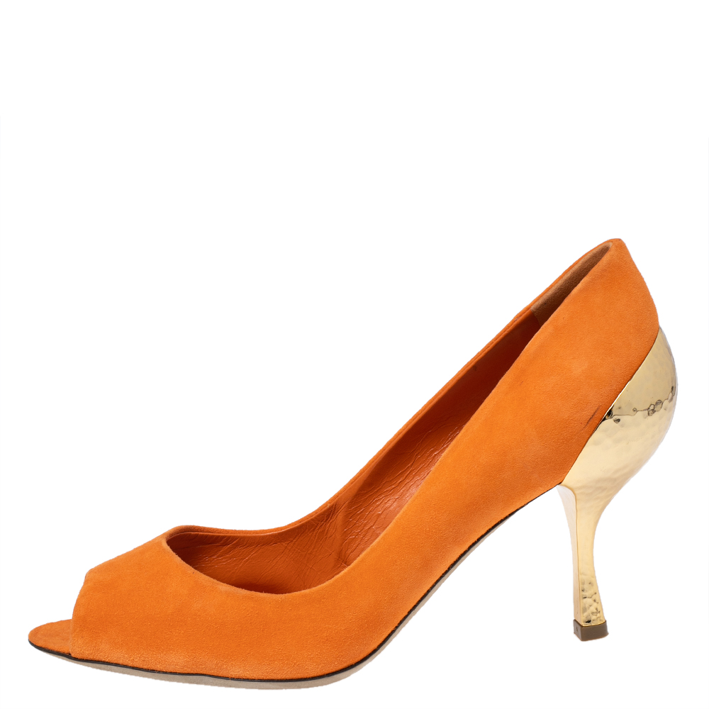

Sergio Rossi Orange Suede Peep Toe Golden Heel Pumps Size