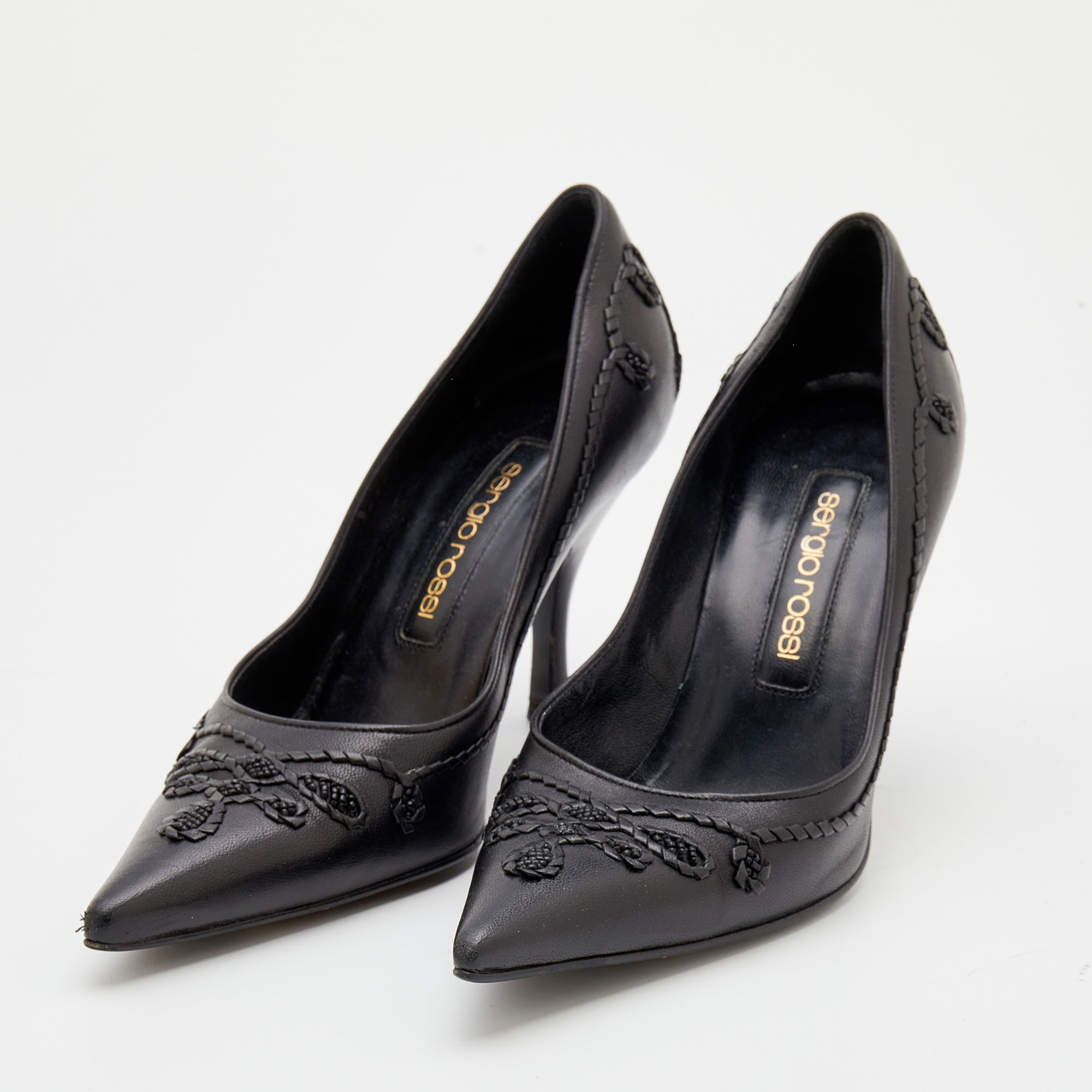 

Sergio Rossi Black Leather Pointed Toe Pumps Size