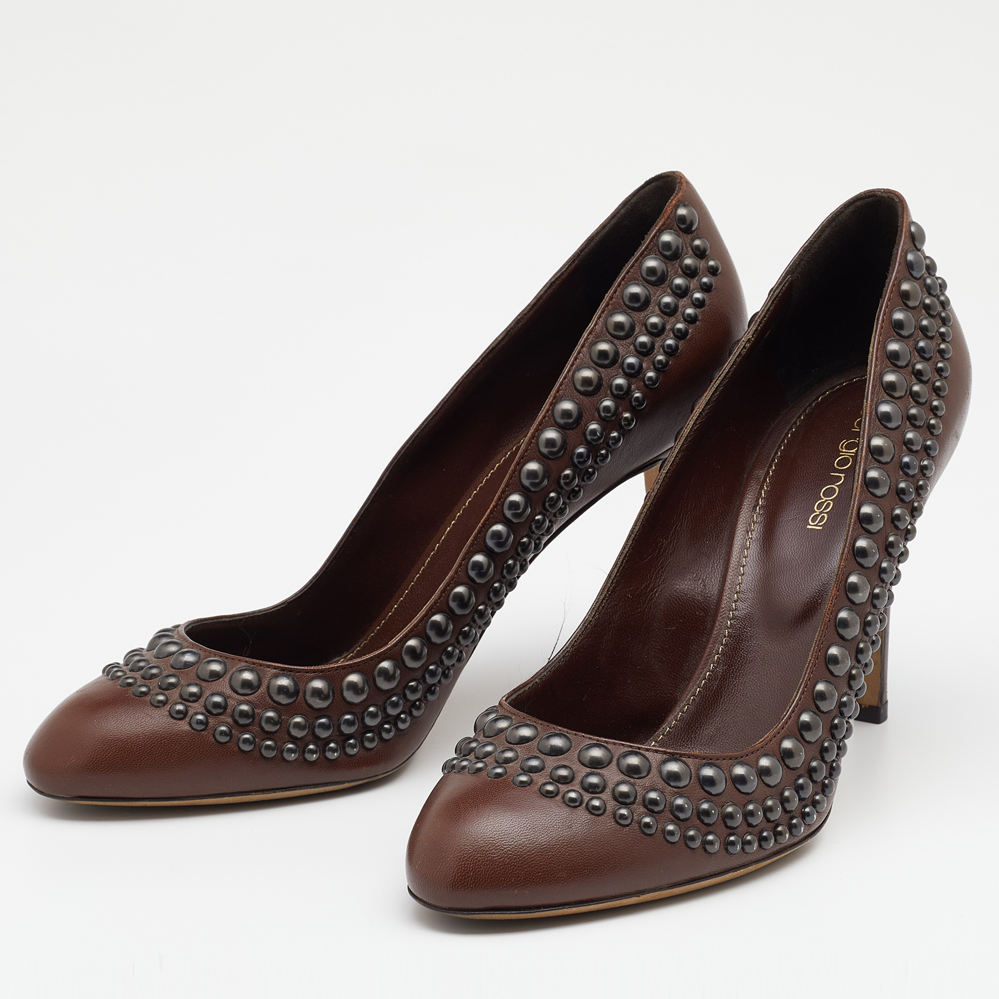 

Sergio Rossi Brown Leather Studded Round Toe Pumps Size