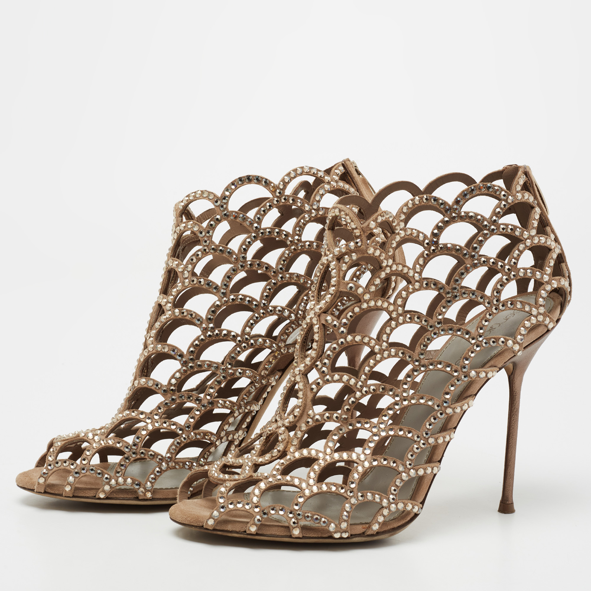 

Sergio Rossi Beige Crystal Embellished Scalloped Suede Peep-Toe Caged Ankle Booties Size