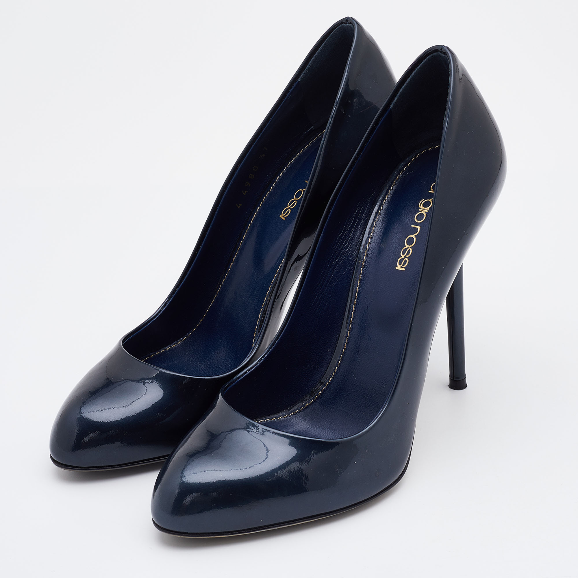 

Sergio Rossi Dark Blue Patent Leather Pumps Size