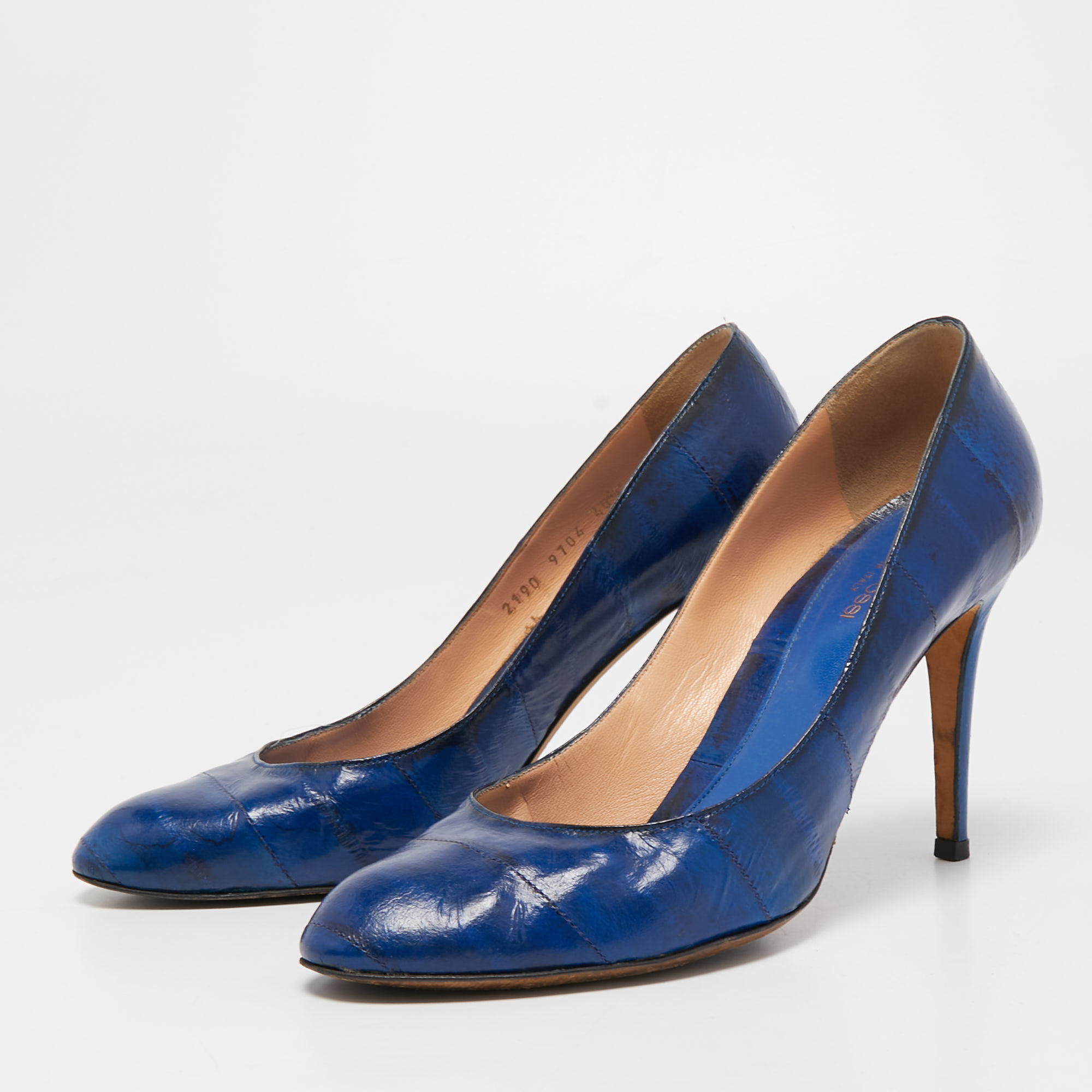 

Sergio Rossi Two Tone Eel Leather Round Toe Pumps Size, Blue