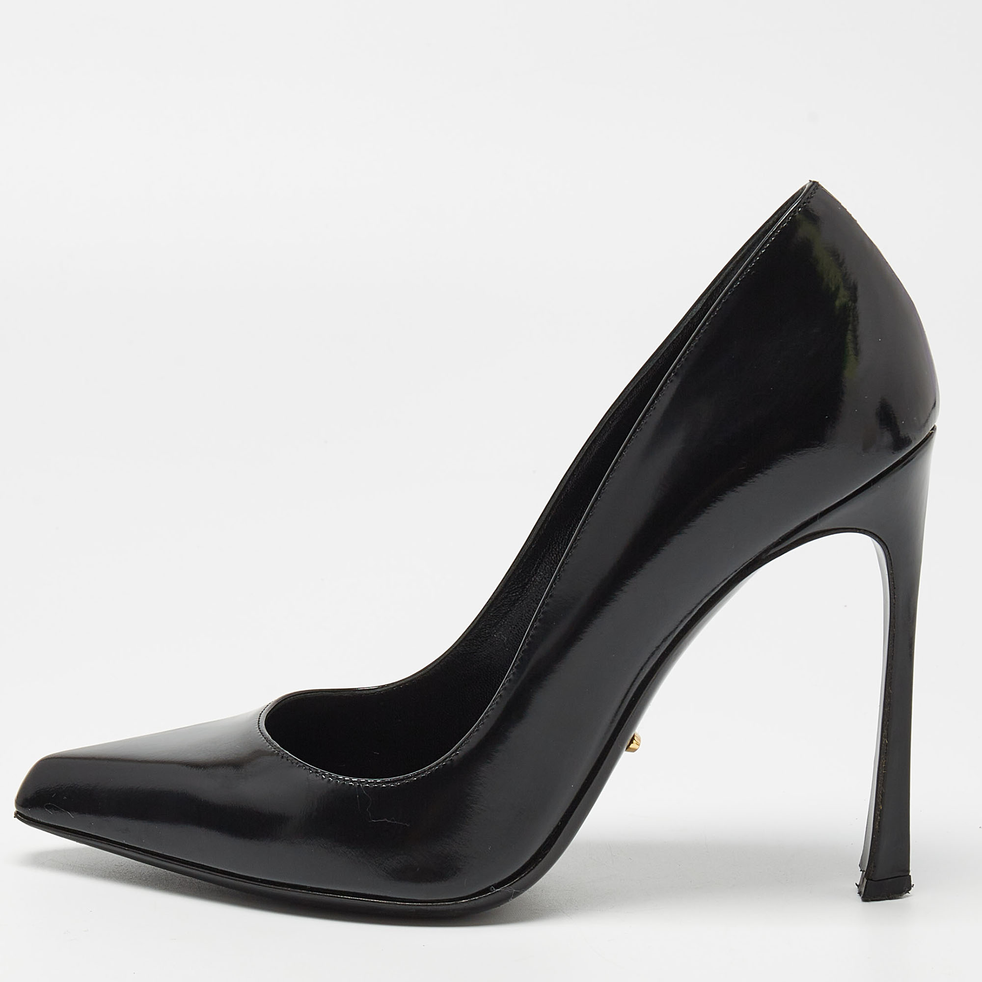 

Sergio Rossi Black Leather Pointed Toe Pumps Size