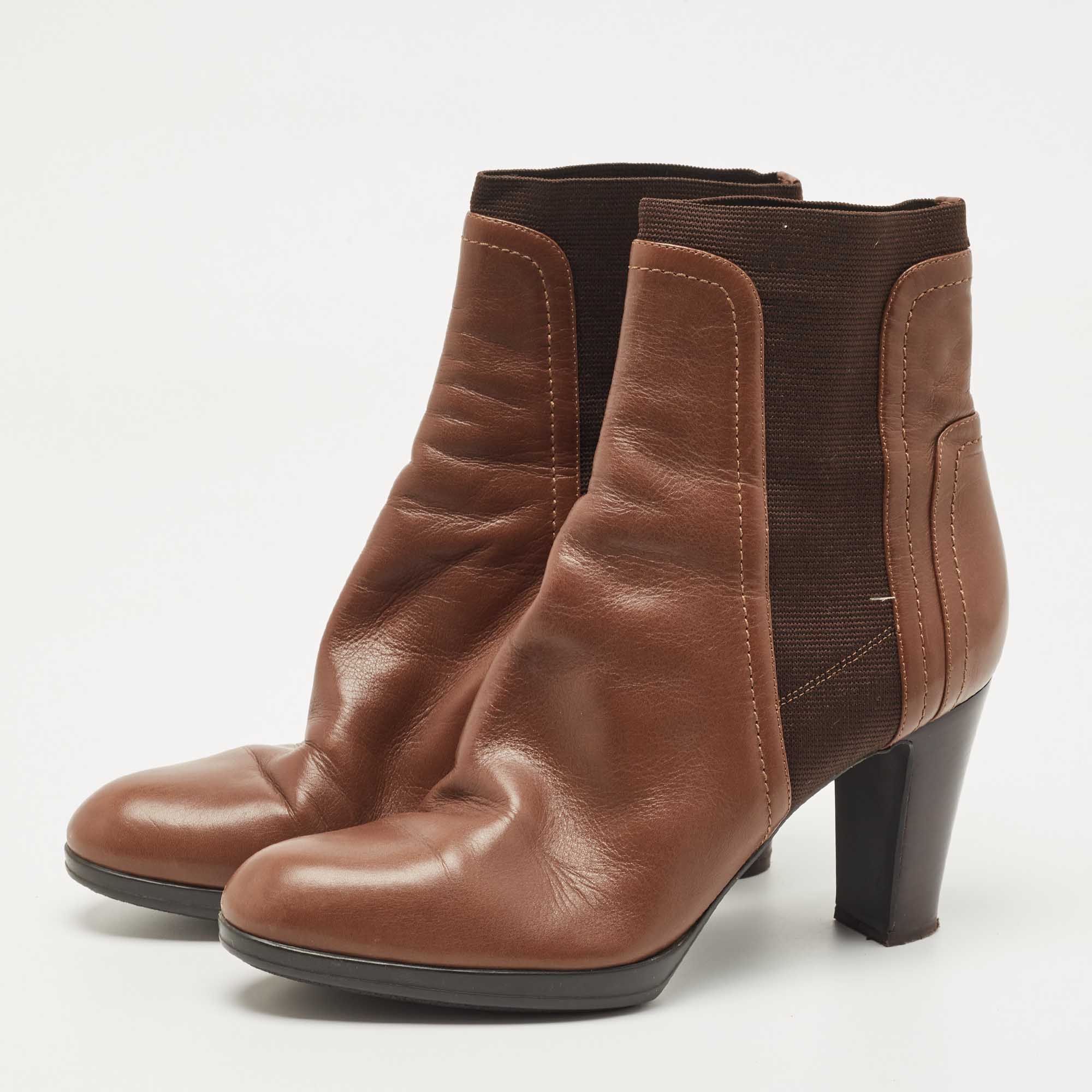 

Sergio Rossi Brown Leather and Knit Fabric Ankle Boots Size