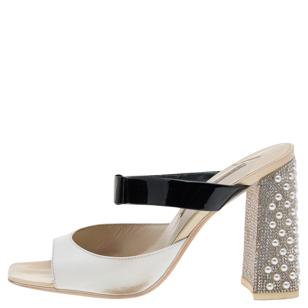 

Sophia Webster White/Black Patent Leather Crystal Block Heel Sandals Size