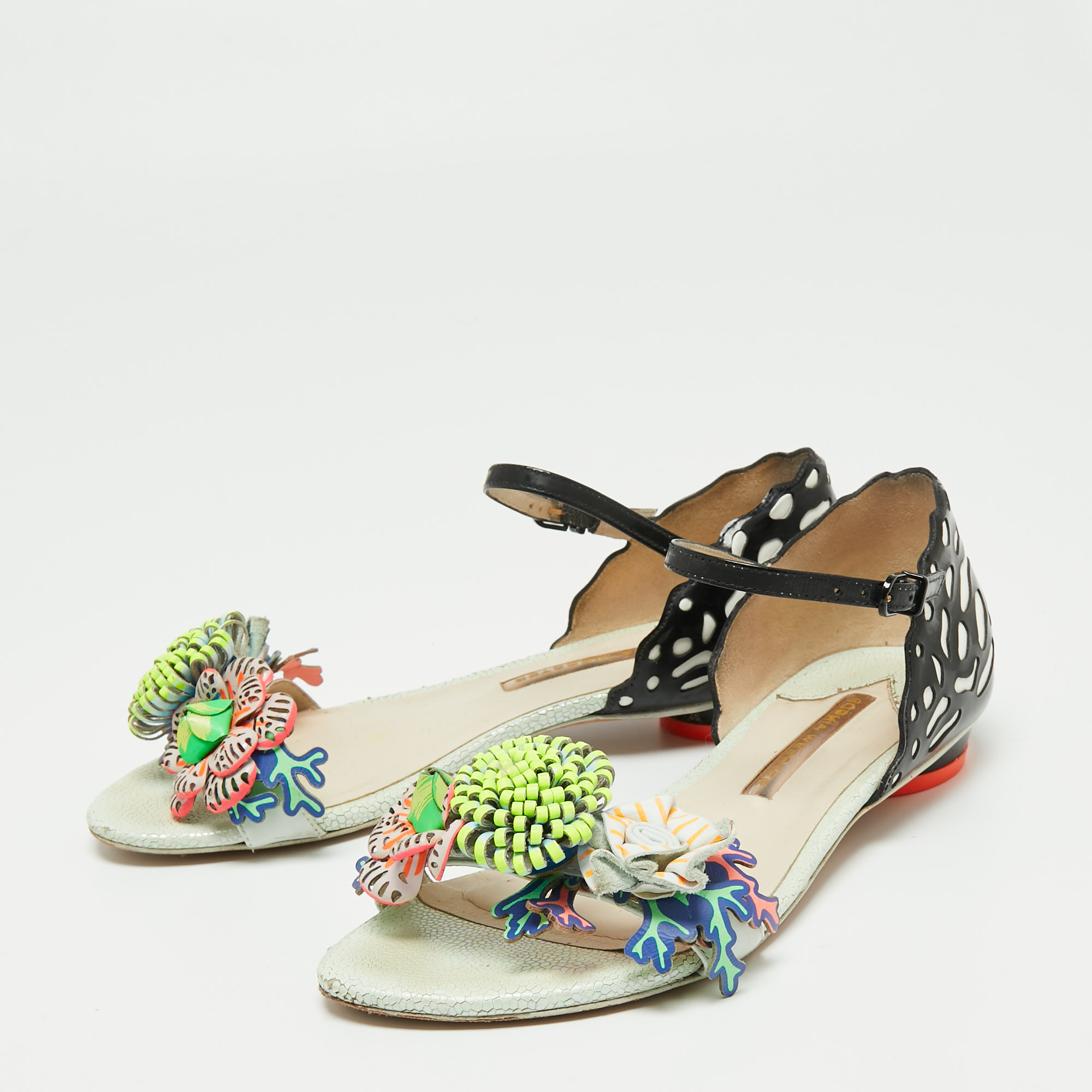 

Sophia Webster Multicolor Patent And Leather Lilico Underwater Floral Embellished Flat Sandals Size