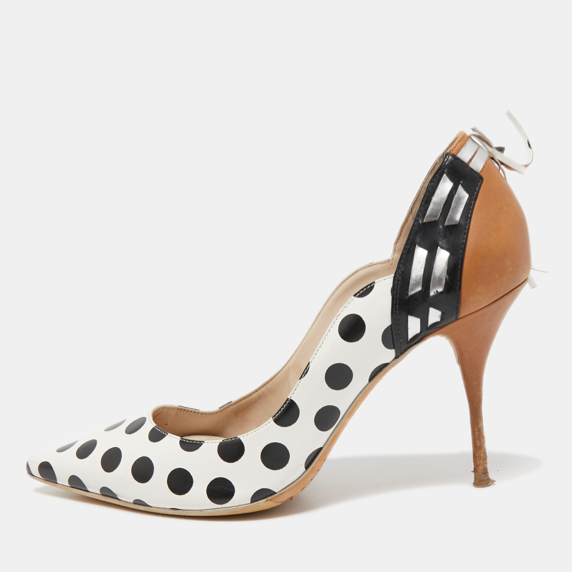

Sophia Webster Tricolor Polka Dot Leather Liberty Pointed Toe Pumps Size, White