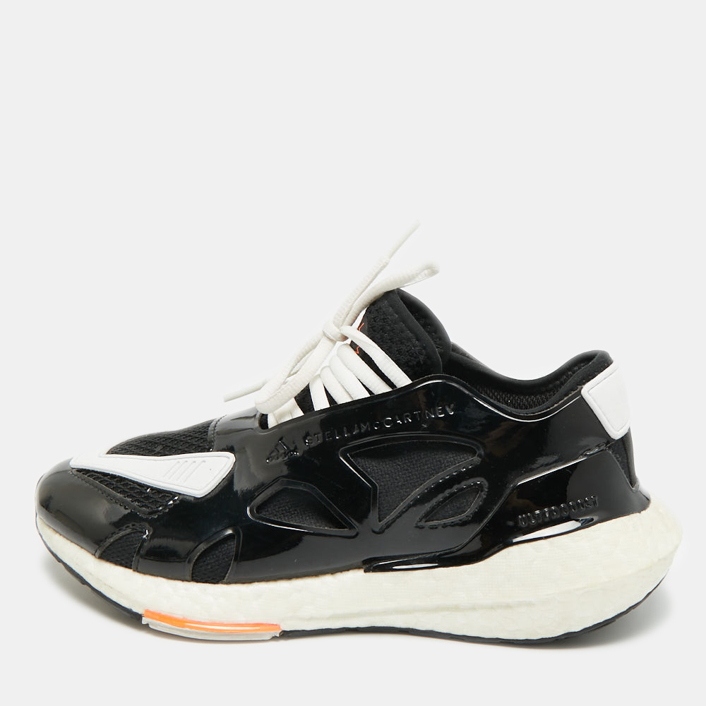 

Stella McCartney Adidas Ultra Boost 22 Size  Black/White Fabric and Faux Patent Leather Lace Up Sneakers