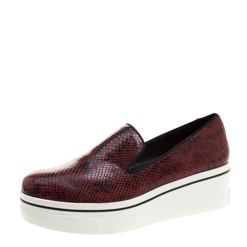 Pre Owned Stella McCartney Burgundy Faux Python Creeper Platform Loafers Size 41
