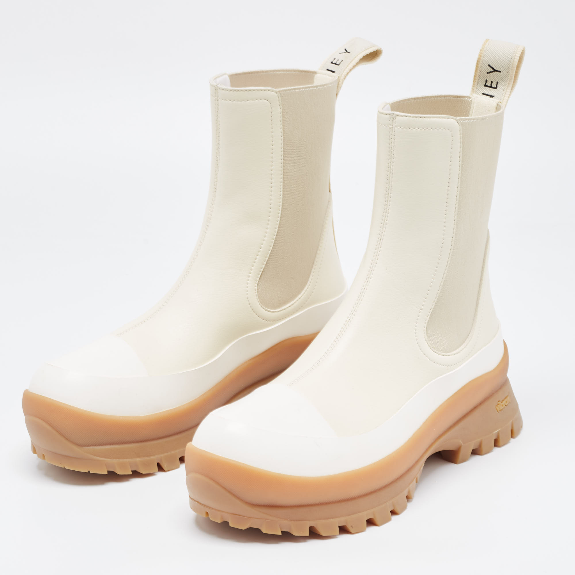 

Stella McCartney White Faux Leather and Fabric Chelsea Boots Size