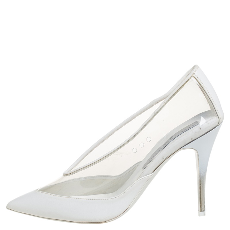 

Stella McCartney White Faux Leather And PVC Pointed Toe Pumps Size