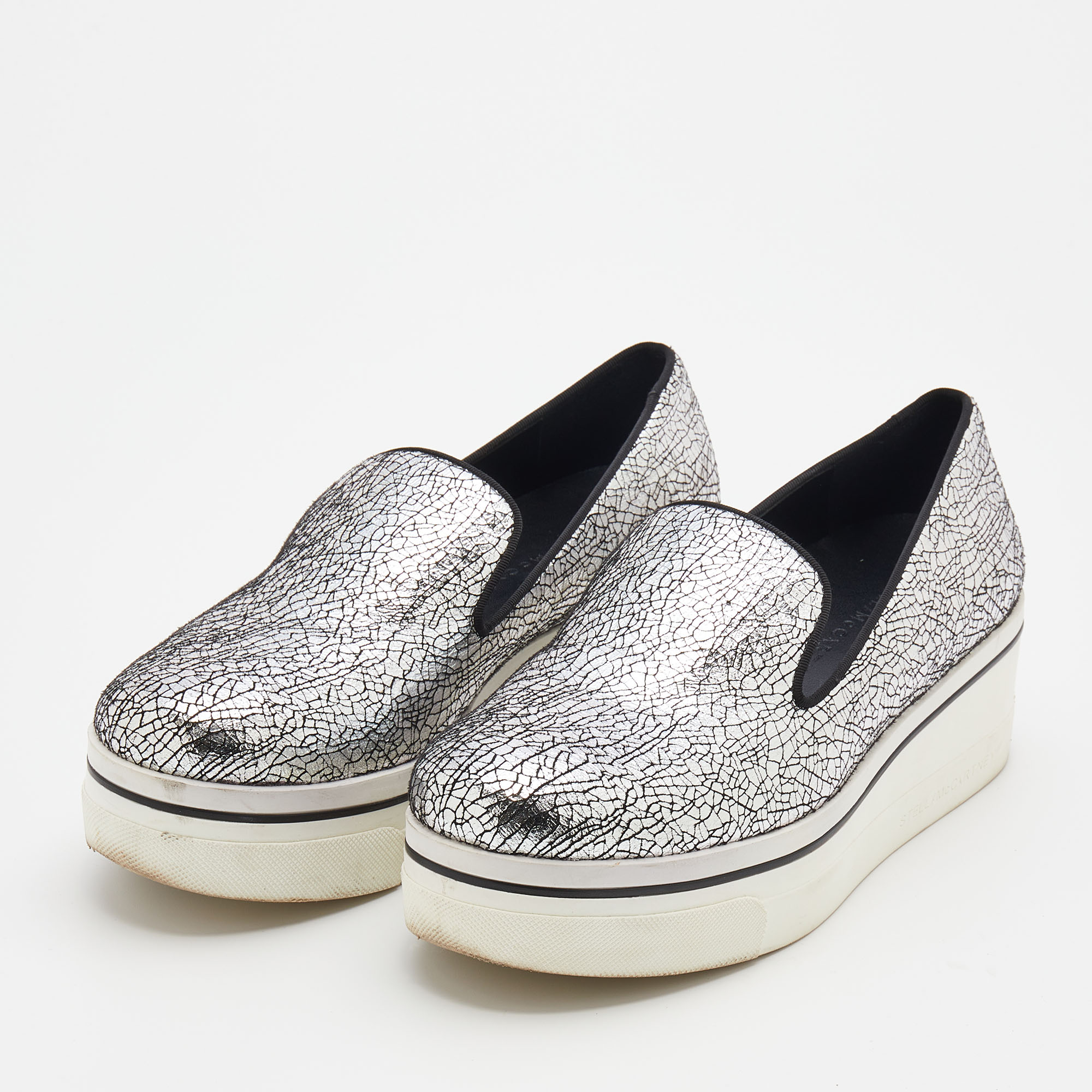 

Stella McCartney Metallic Silver Faux Crinkled Leather Binx Platform Slip On Sneakers Size