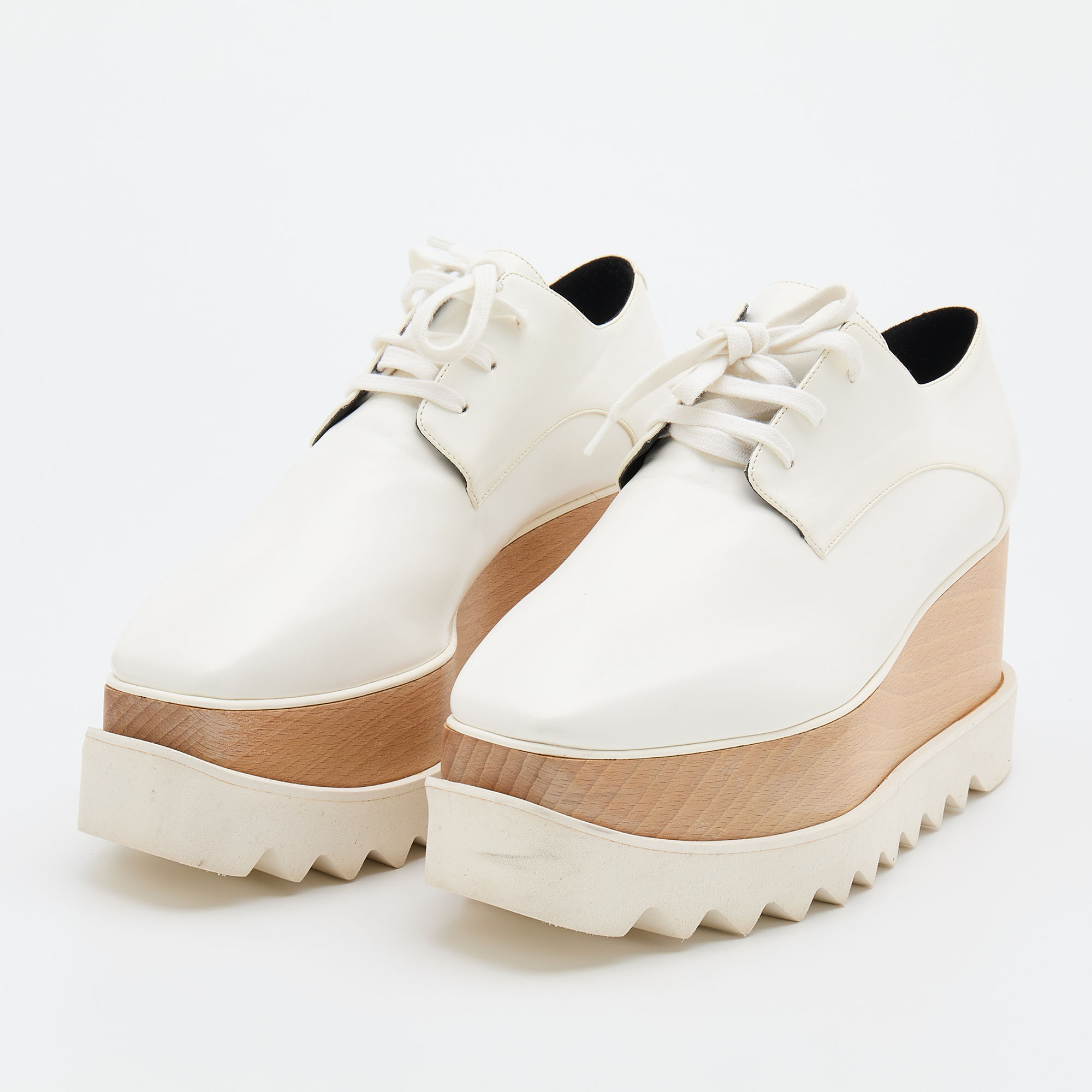 

Stella McCartney White Faux Leather Elyse Platform Derby Size