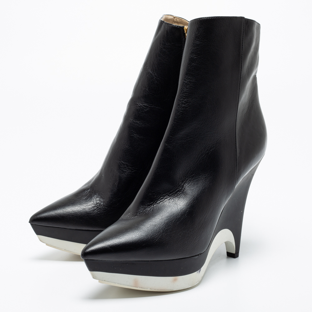 

Stella McCartney Black Leather Ankle Boots Size