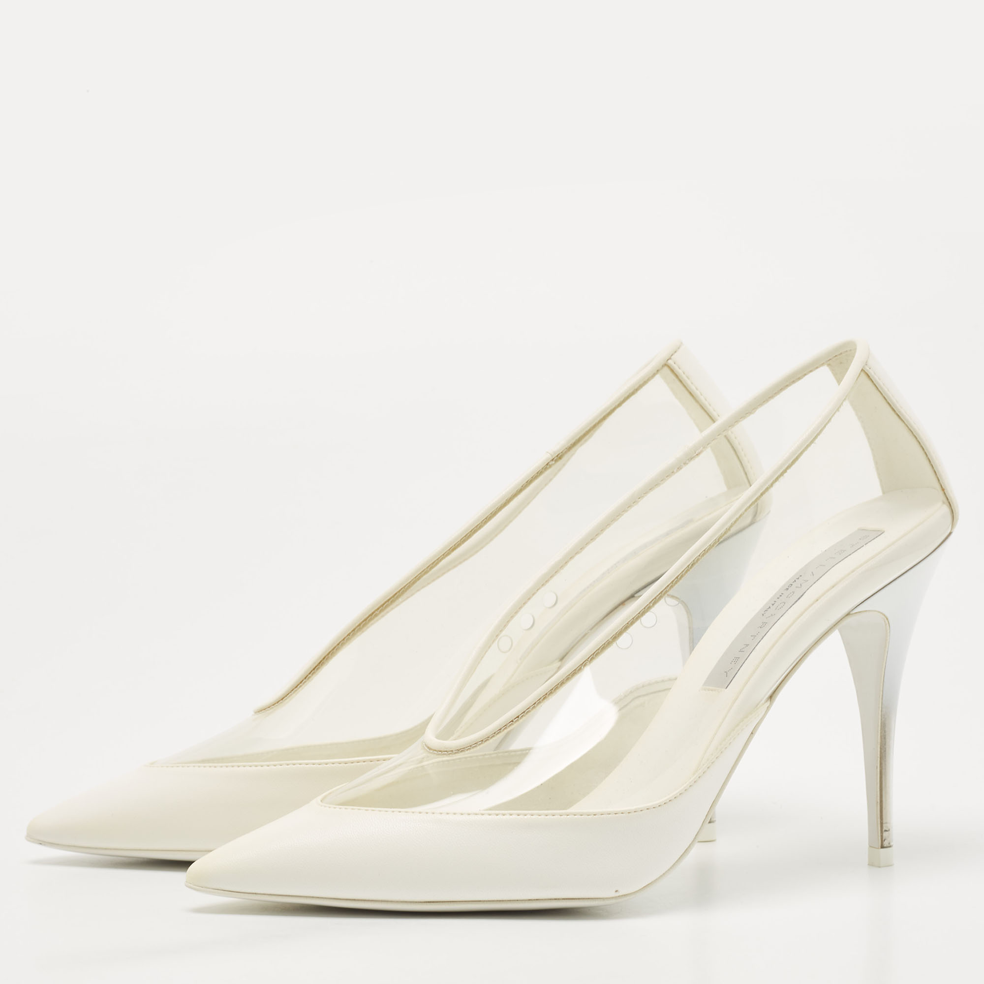 

Stella McCartney White Faux Leather And PVC Pointed Toe Pumps Size