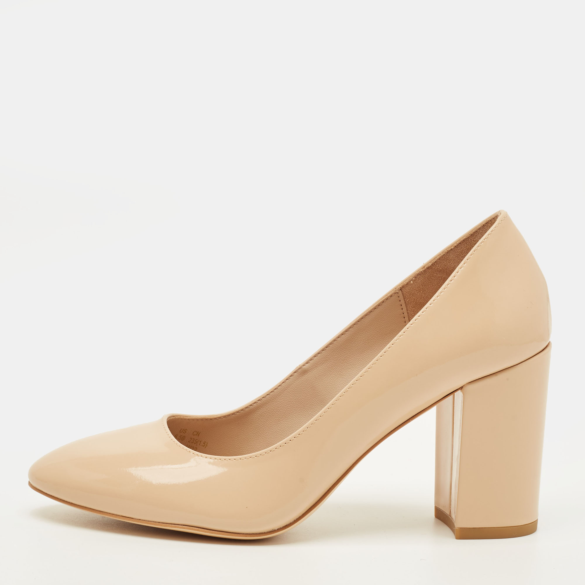 

Stuart Weitzman Ariana Size 37 Beige Patent Leather Block Heel Pumps