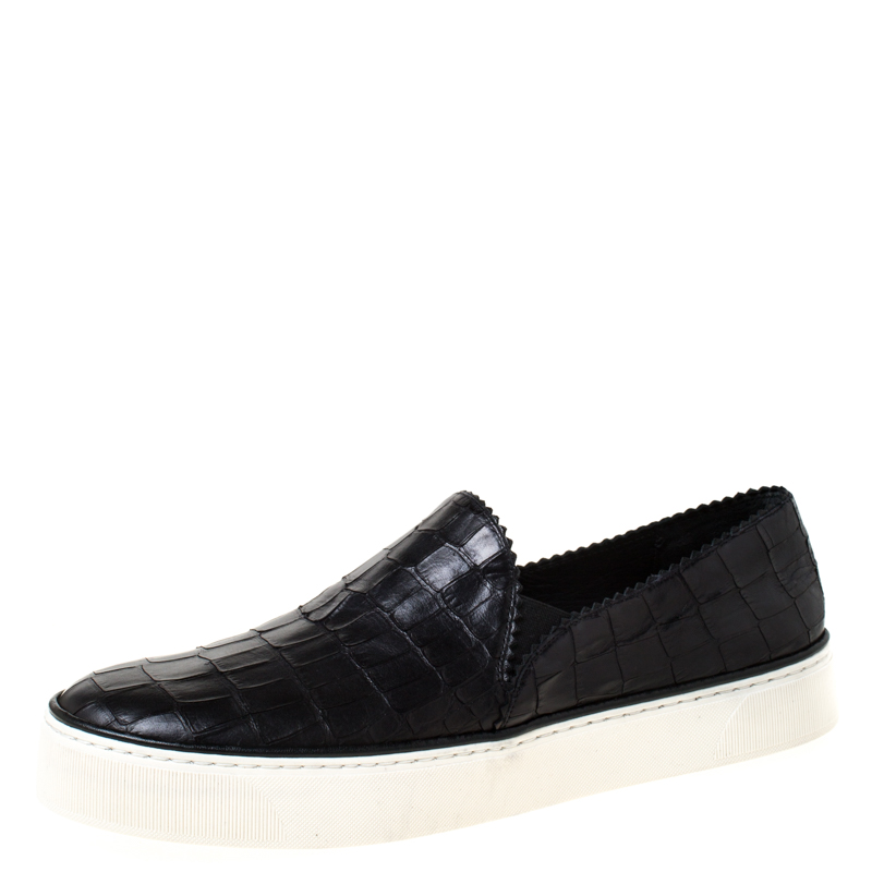 Stuart Weitzman Black Croc Embossed Leather Nuggets Slip On Sneakers ...