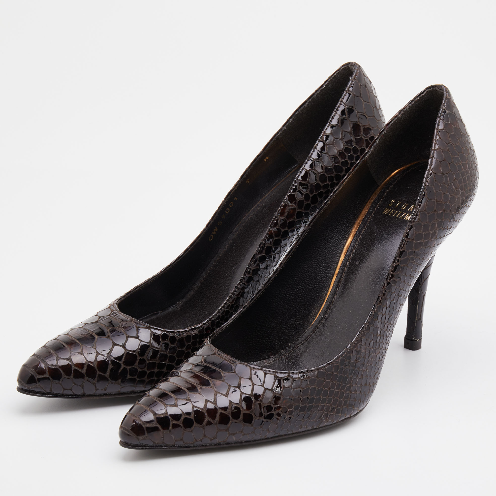 

Stuart Weitzman Dark Brown Python Embossed Patent Leather Pointed Toe Pumps Size