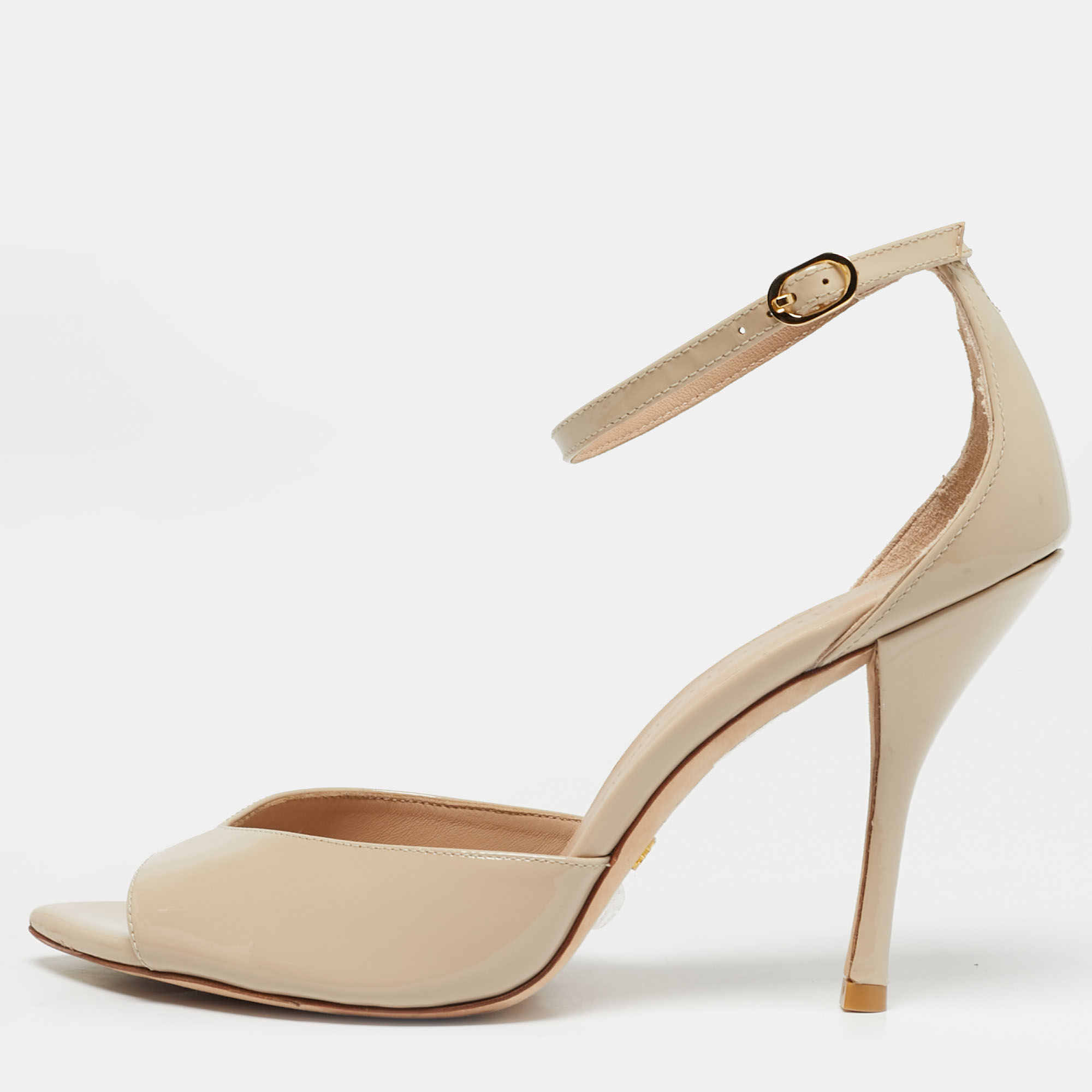 Pre-owned Stuart Weitzman Beige Patent Leather Nudistsong Ankle Strap Sandals Size 40