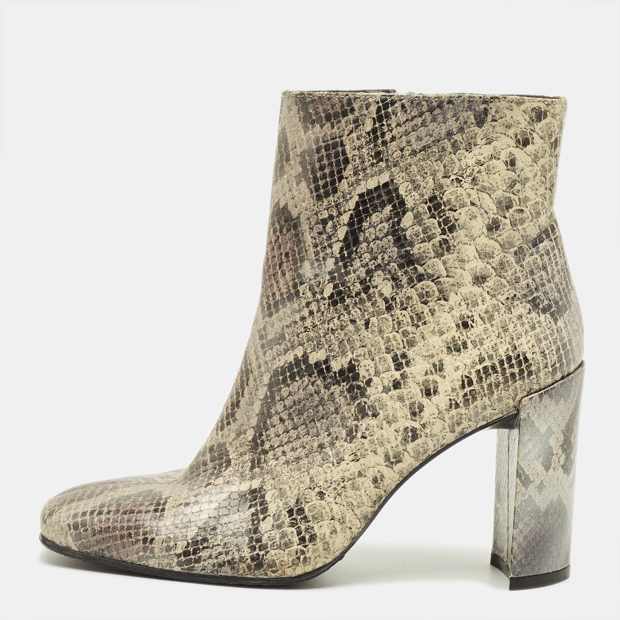 

Stuart Weitzman Size  Grey/Black Python Embossed Leather Ankle Length Boots