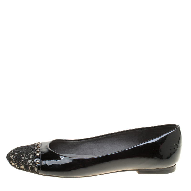 

Stuart Weitzman Black Patent Leather Lace Cap Toe Ballet Flats Size