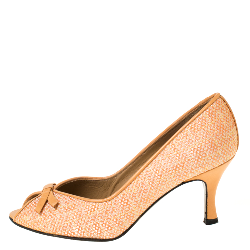 

Stuart Weitzman Orange Tweed Fabric Bow Detail Peep Toe Pumps Size