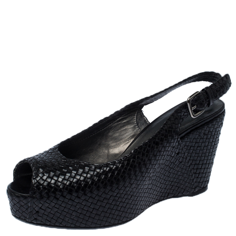 Stuart Weitzman Black Woven Leather Peep Toe Wedge Slingback Sandals Size 40