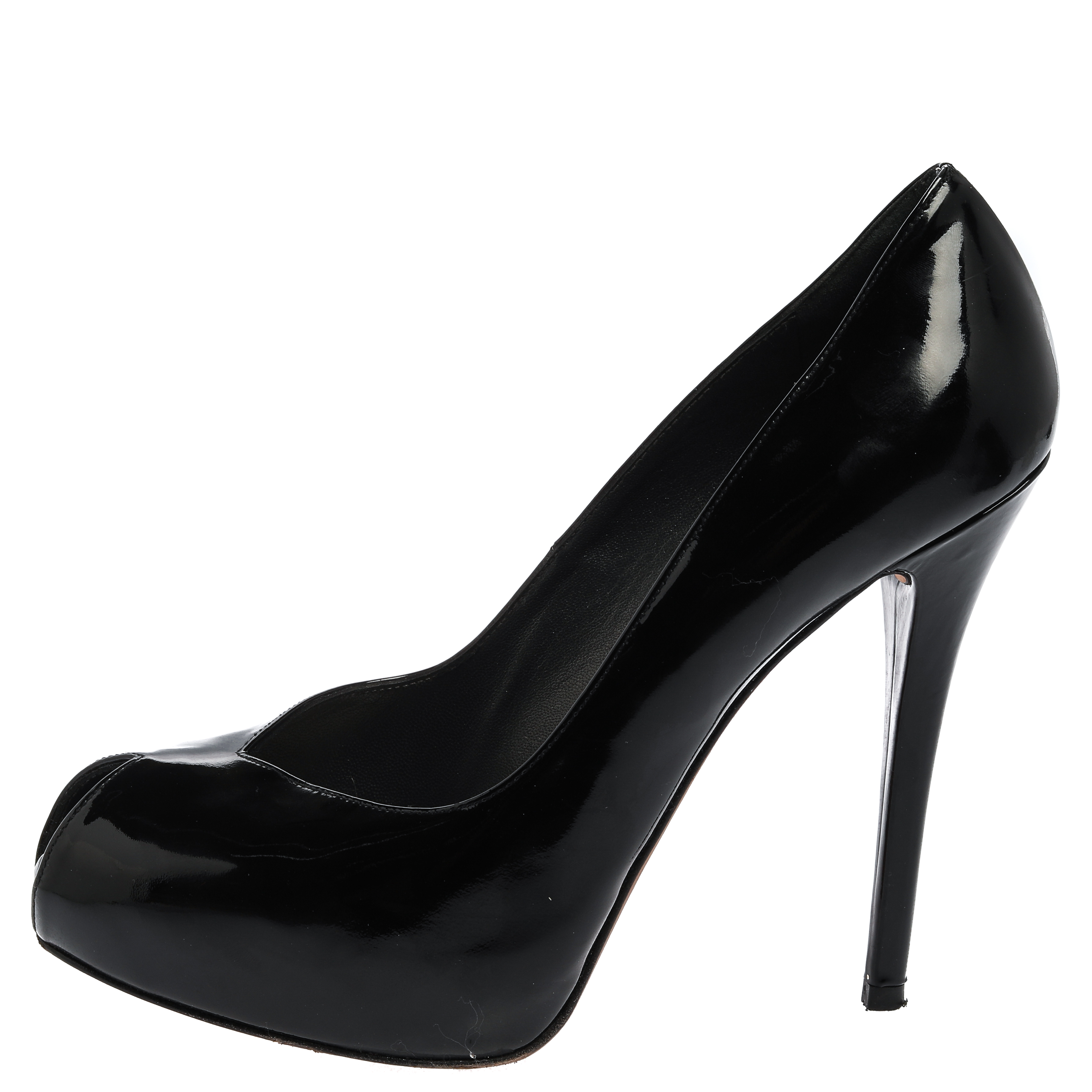 

Stuart Weitzman Black Patent Leather Victoria Pumps Size