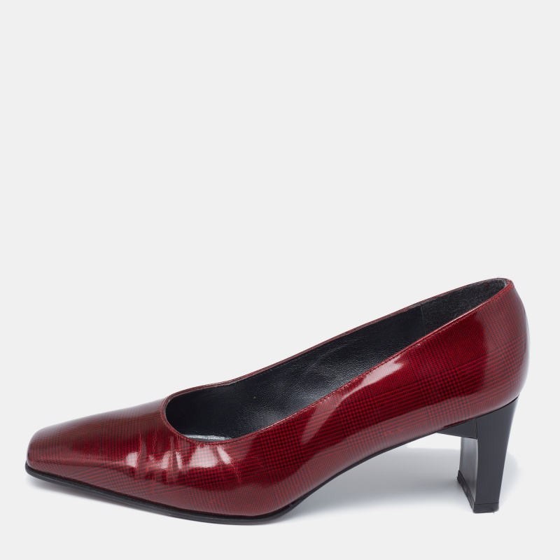 Pre-owned Stuart Weitzman Burgundy Printed Patent Leather Square Toe Pumps Size 36