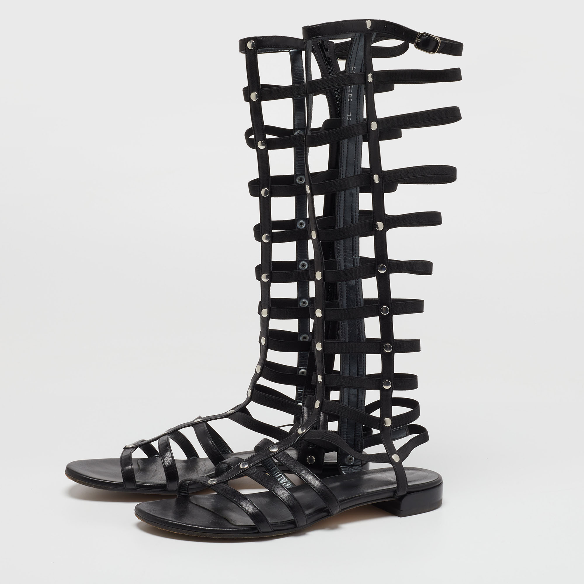 

Stuart Weitzman Black Leather Gladiator Sandals Size