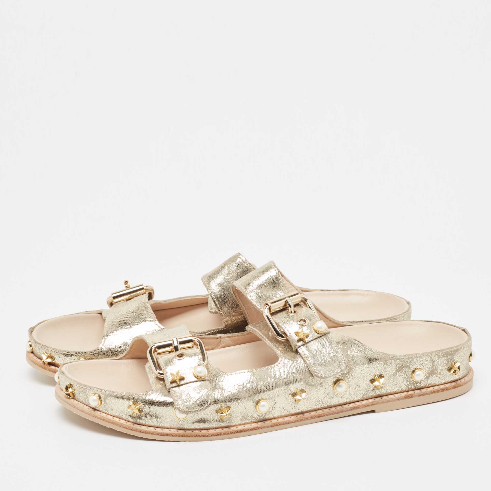 

Stuart Weitzman Gold Leather Embellished Slides Size