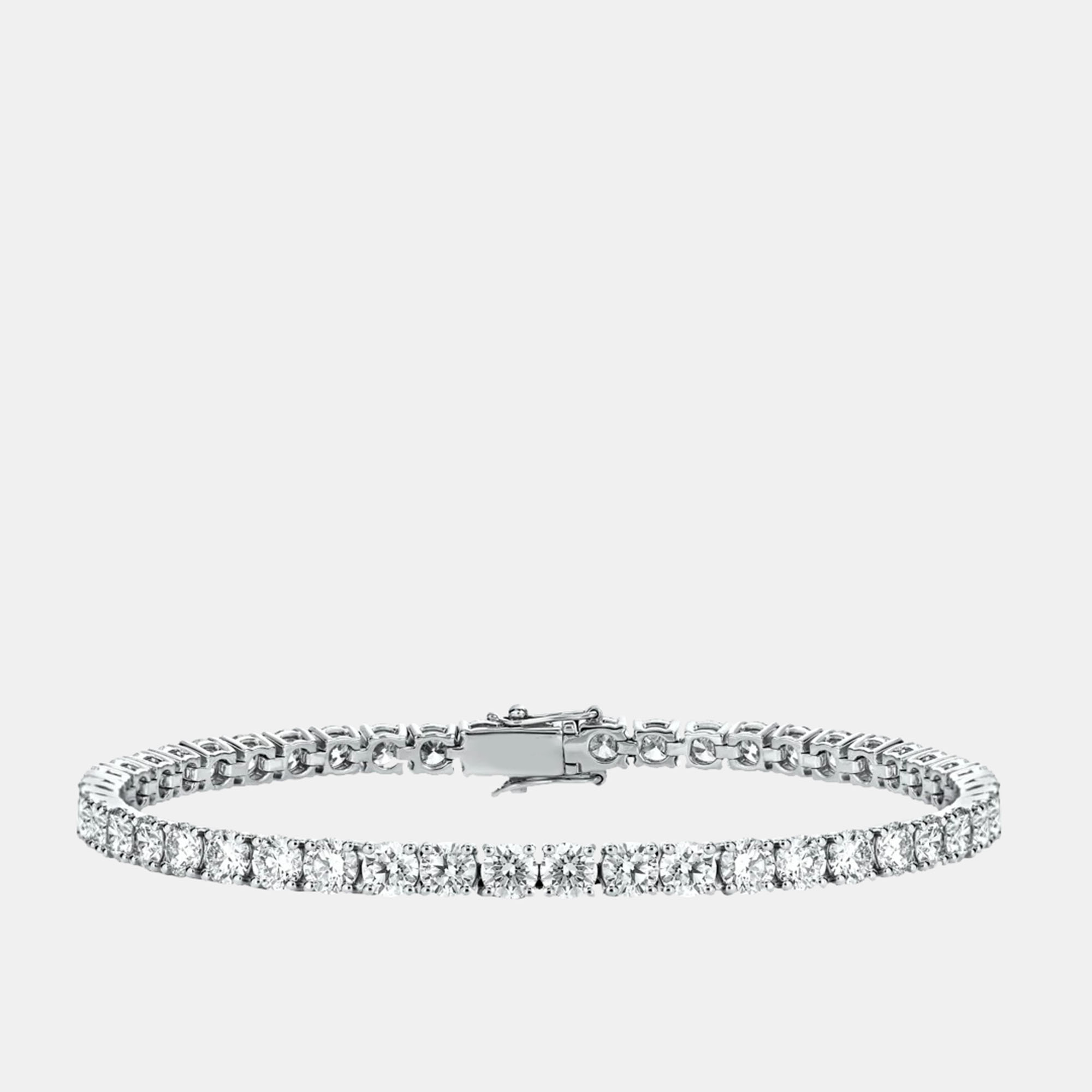 

18k White Gold Stunning 7.50 cts Lab Grown Diamond Tennis Bracelet